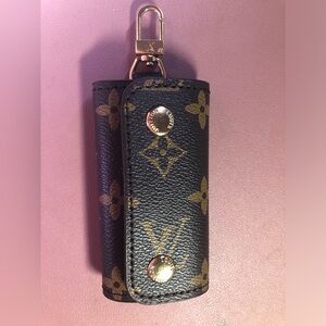 New Brown Monogram Key Holder 🌹✨